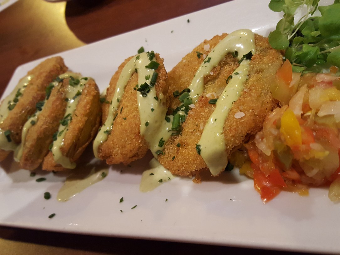 shirleys- green tomatoes